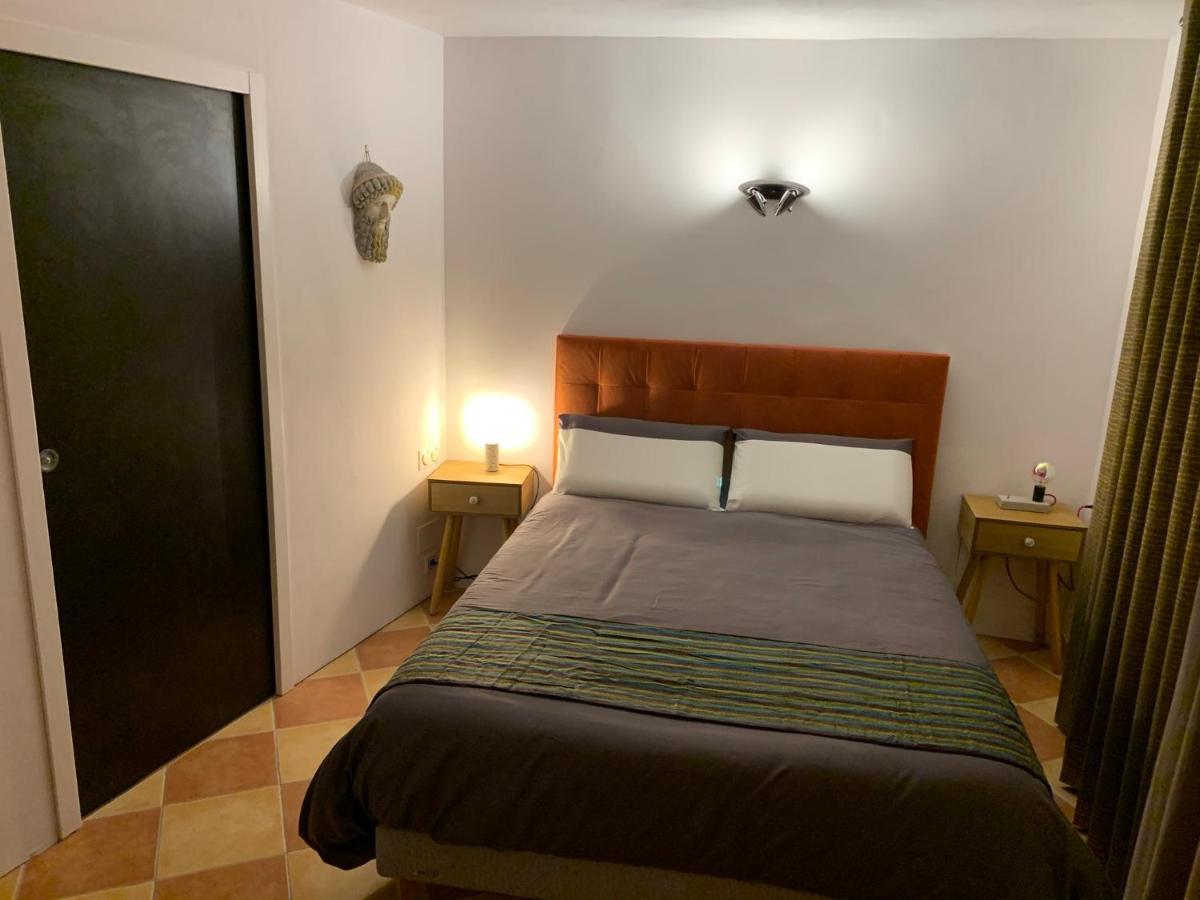 Pila & Bed Montpellier Centre Corum Comedie - Chambre Calme Climatisee - Quiet Air-Conditioned Room Екстер'єр фото